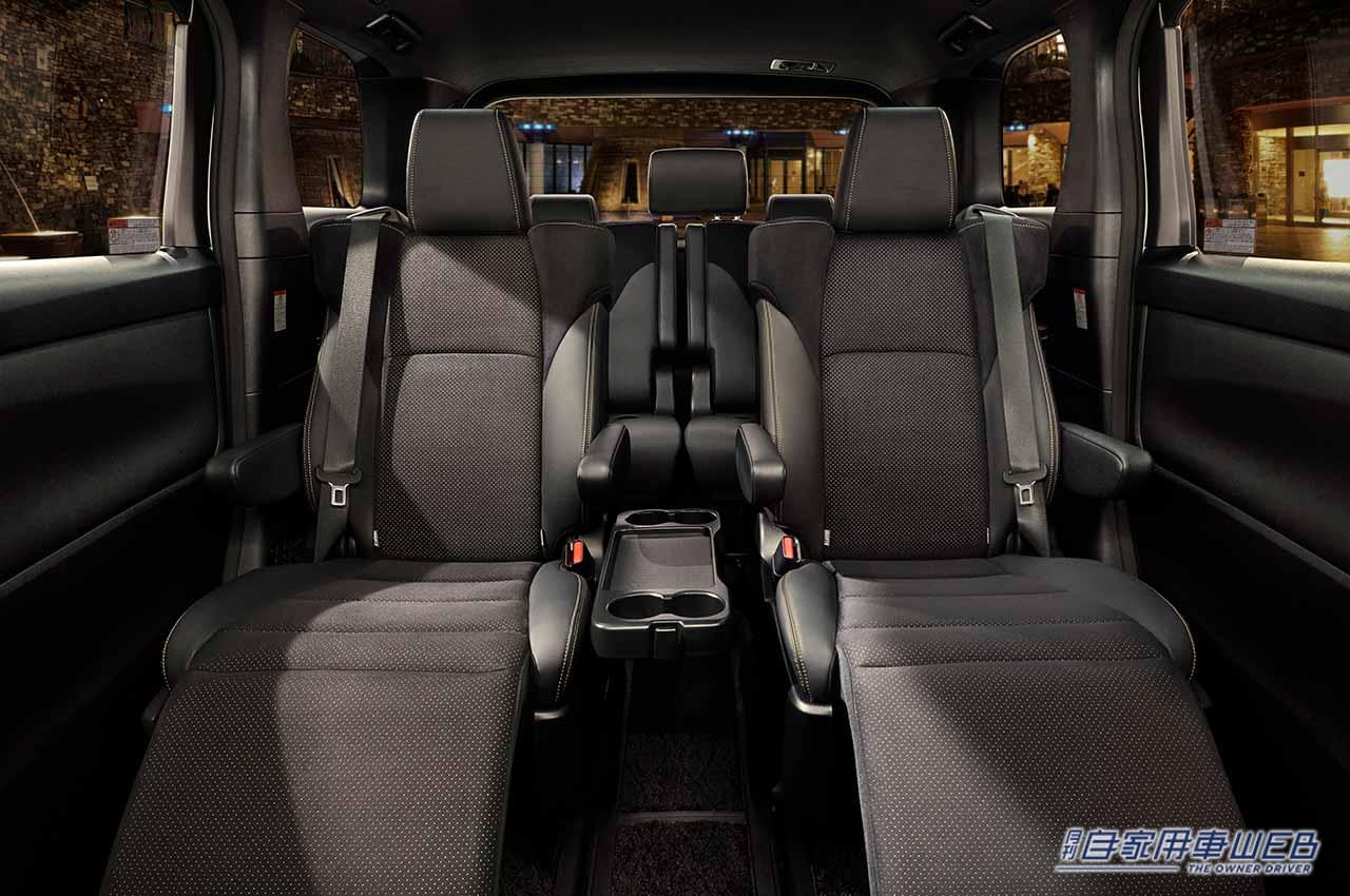 |ゴールドを施したアルファードの特別仕様車を発表