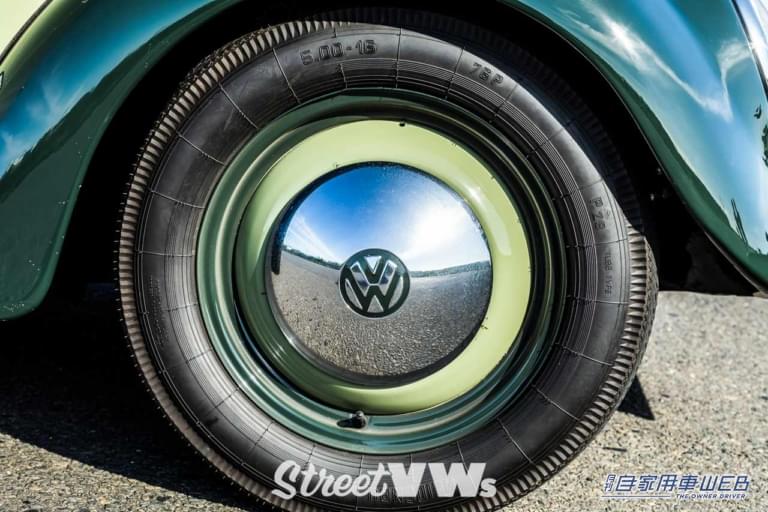 VW|1949~1952年|16インチ|スモールロゴ・ハブキャップ|空冷ビートルのホイール年式変遷