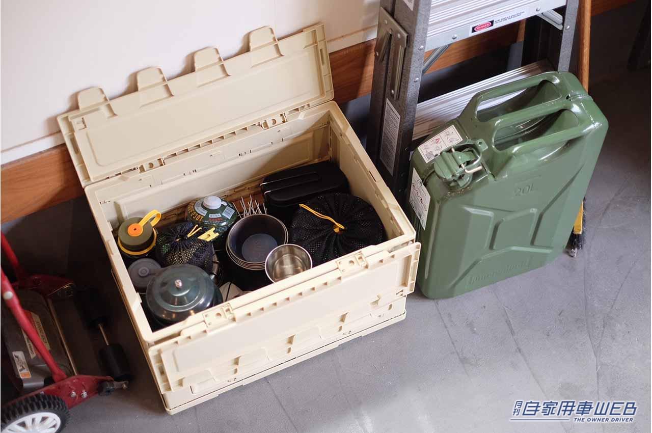 | コンテナを重ねたままでも物の出し入れが可能な横開き機能が嬉しい