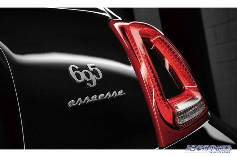 ABARTH 695 esseesse|エンブレム|アバルトから高性能の証である“695”の名を冠する、400台のリミテッドエディションが発売