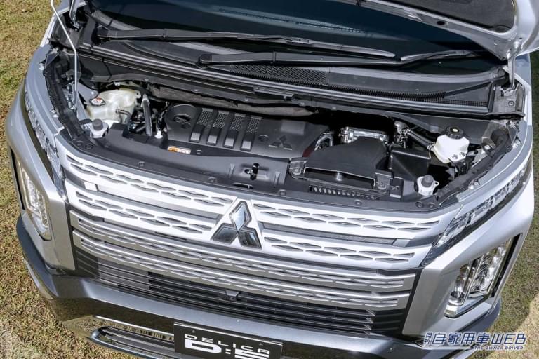 三菱|デリカD5|標準|エンジン|三菱 デリカD:5・オフロードでも活躍できる、唯一無二の魅力を持つミドルミニバン【国産車カタログ】