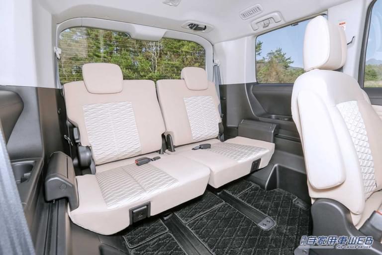 三菱|デリカD5|3列目|三菱 デリカD:5・オフロードでも活躍できる、唯一無二の魅力を持つミドルミニバン【国産車カタログ】