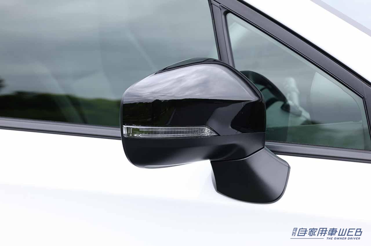 |30周年を記念したインプレッサの特別仕様車、万能コンパクトの魅力を探る