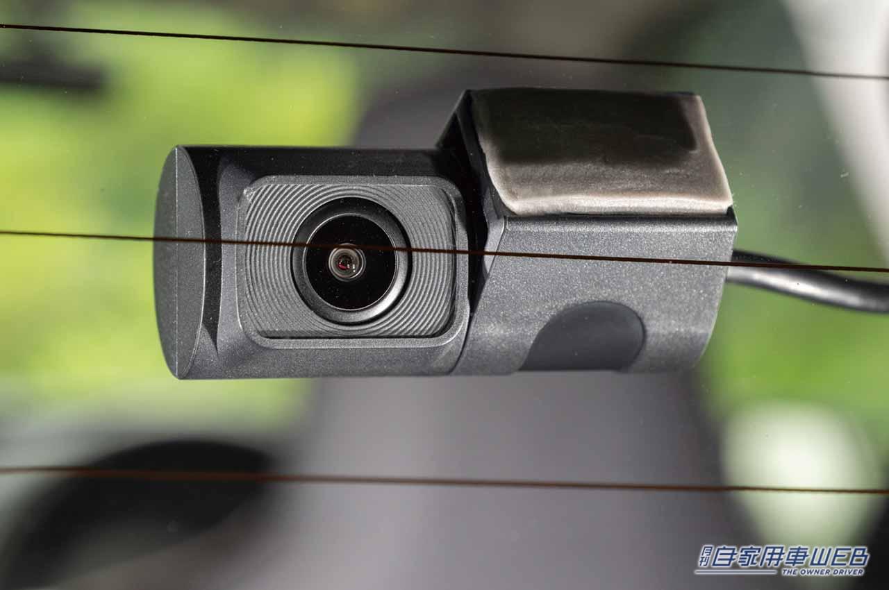 |煽り運転と認識したら自動で録画開始!カロッツェリアの2カメラドラレコが大注目!