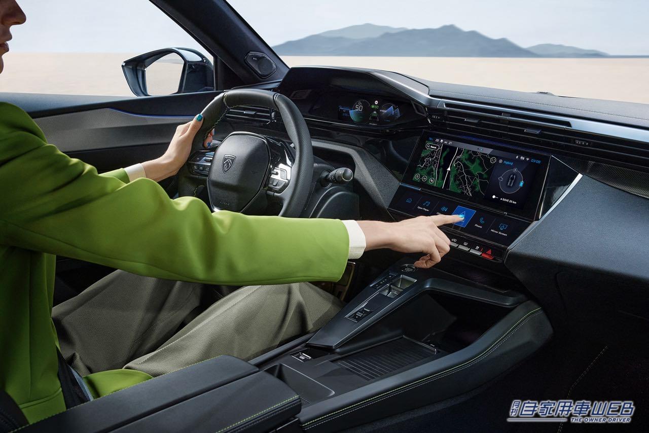 |予想外のファストバックSUVスタイルで登場。新型プジョー408デビュー