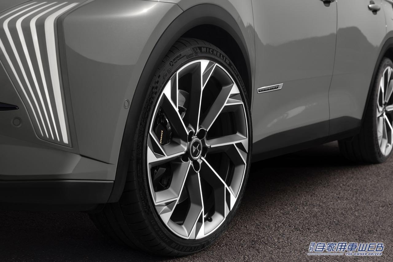 |DS7クロスバックがビッグチェンジで洗練! 名称も「DS7」とシンプルに。360hpのPHEVを搭載