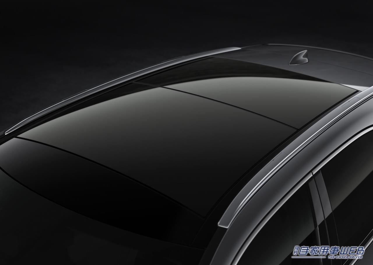 |馬を操る手綱にヒント得てデザインされたレクサス新型「RX」のコックピット