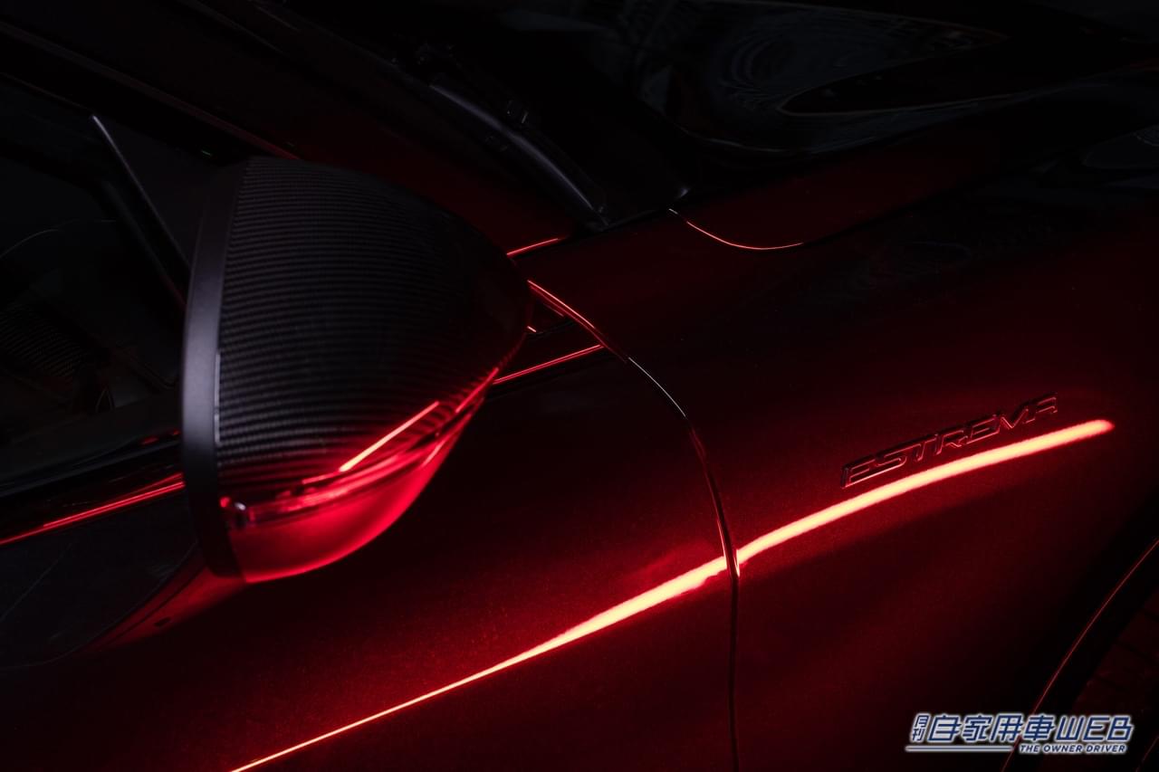 |電⼦制御式サスペンションを搭載し、スポーツ性と快適性を⾼次元で両⽴!アルファロメオのジュリアとステルヴィオに限定車「エストレマ」が登場!