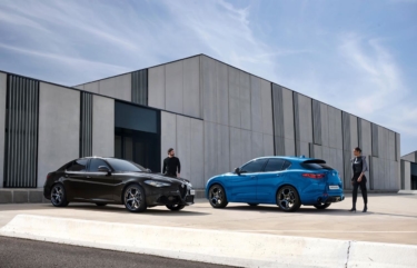 電⼦制御式サスペンションを搭載し、スポーツ性と快適性を⾼次元で両⽴!アルファロメオのジュリアとステルヴィオに限定車「エストレマ」が登場!