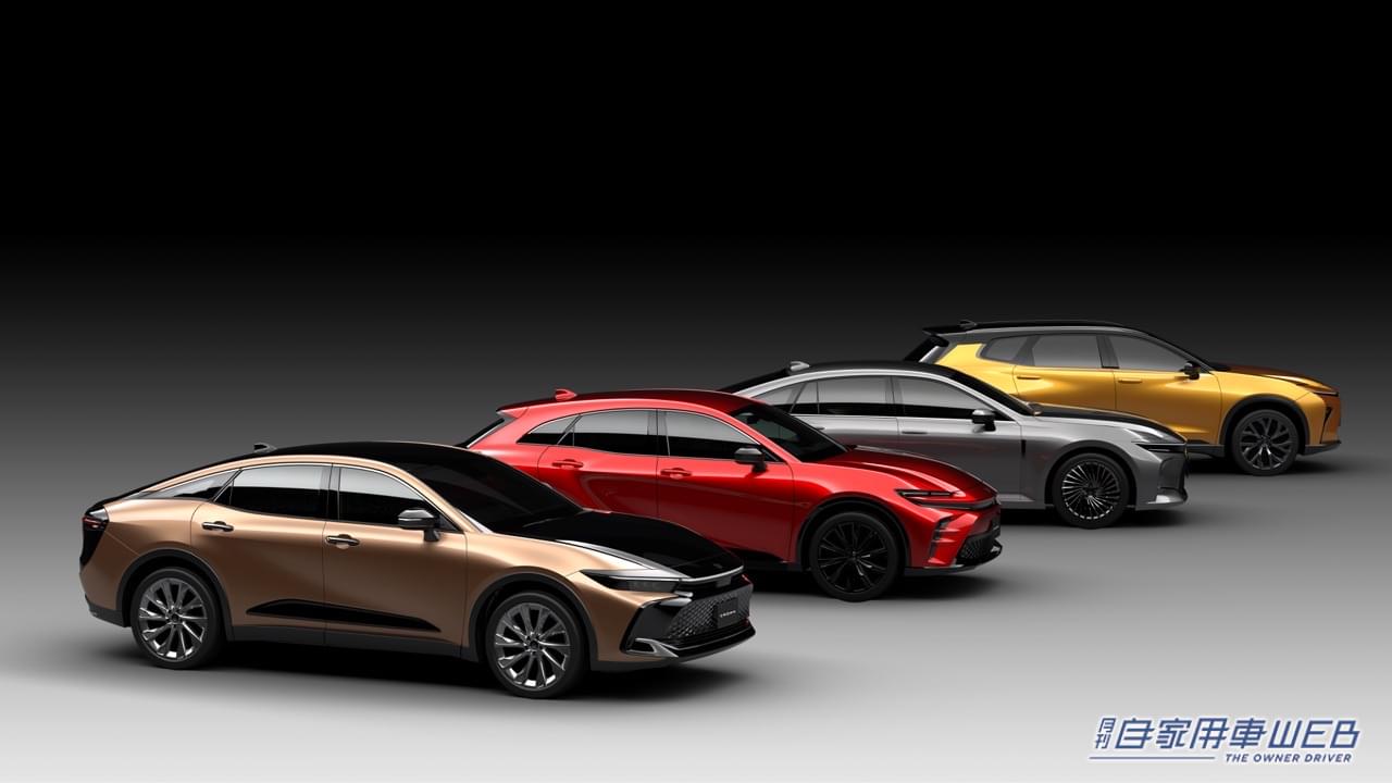 |発表したばかりのトヨタ新型「クラウン」を六本木ヒルズで実車展示。7月16日(土)〜18日(月・祝)まで