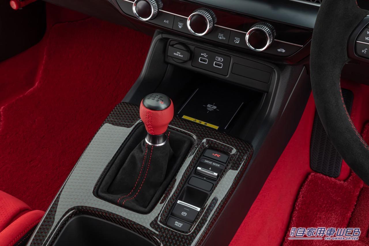 |注目は実効空力デバイス採用のテールゲートスポイラー。新型「シビック タイプR」純正アクセサリーをホンダアクセスが先行公開