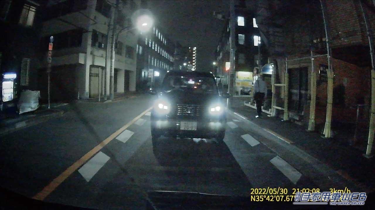 |この機能は嬉しい!後方のあおり運転を検知し自動録画を開始するカロッツェリアの最新ドライブレコーダー