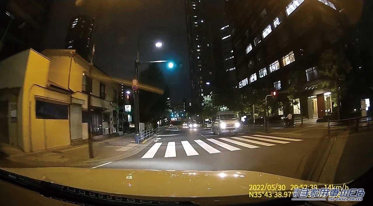 |この機能は嬉しい!後方のあおり運転を検知し自動録画を開始するカロッツェリアの最新ドライブレコーダー