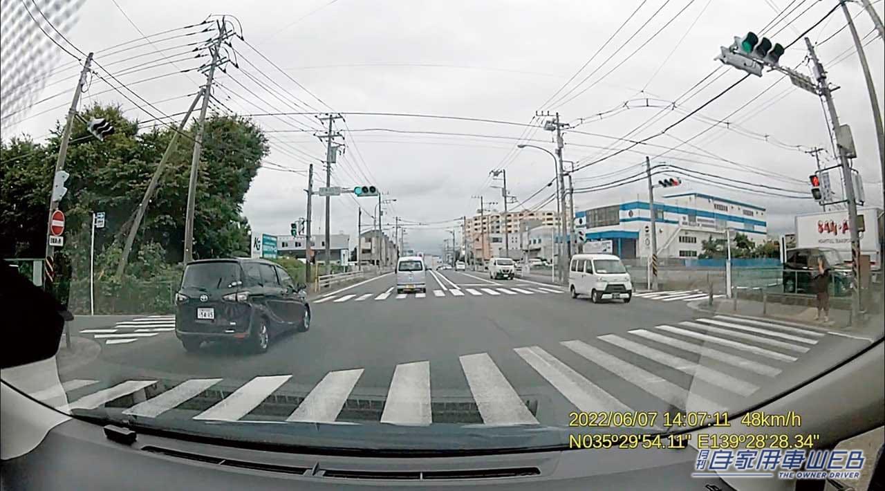 |会話するドライビングパートナー「NP1」!ドラレコ性能も充実、クラウド型で撮り逃しを防ぐ