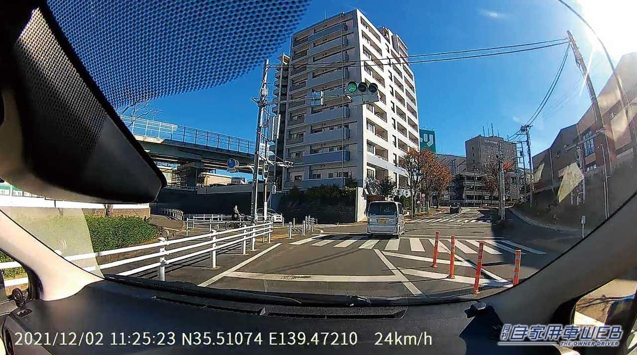 |音声でもコントロールOK、デジタルルームミラーが同時に手に入る【ケンウッド ミラレコ】