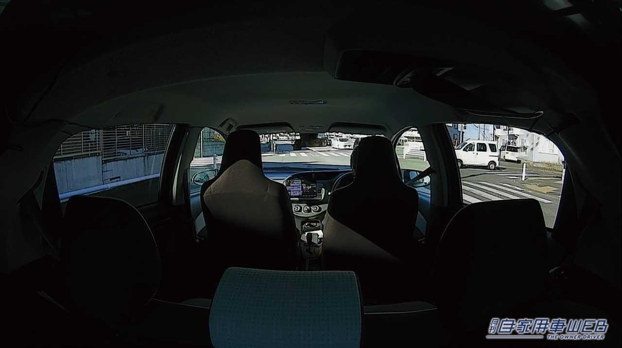 |独自のリヤデュアルカメラを搭載で迷惑運転の状況を把握【Yupiteru Y-3000】