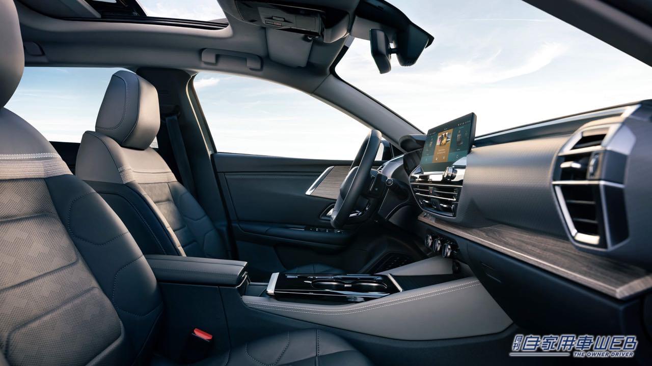 |1.6Lガソリンと、EV航続距離65kmを実現するPHEVを設定!独創的なフラッグシップモデル【シトロエン C5 X】を発売