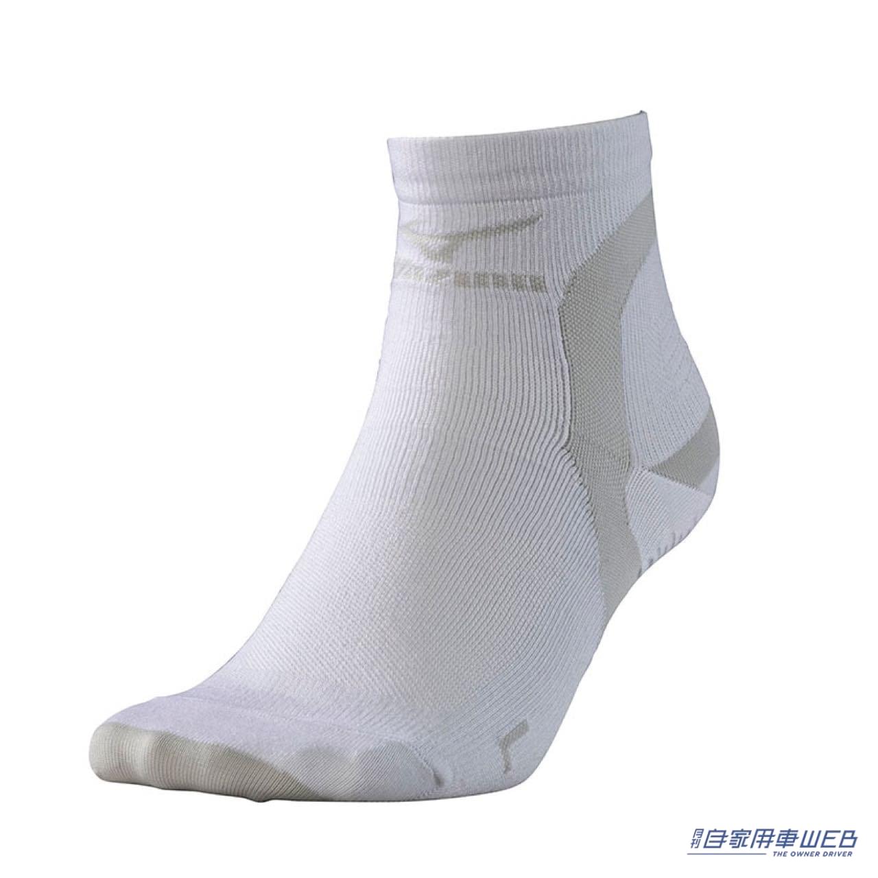 |ミズノが運転操作サポート機能搭載のドライビングシューズ「BARECLUTCH(ベアクラッチ)」を9月20日に発売