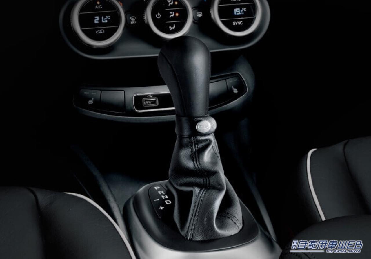 |フィアット「500X」初のカブリオレボディ「インフィニート」を100台限定で販売