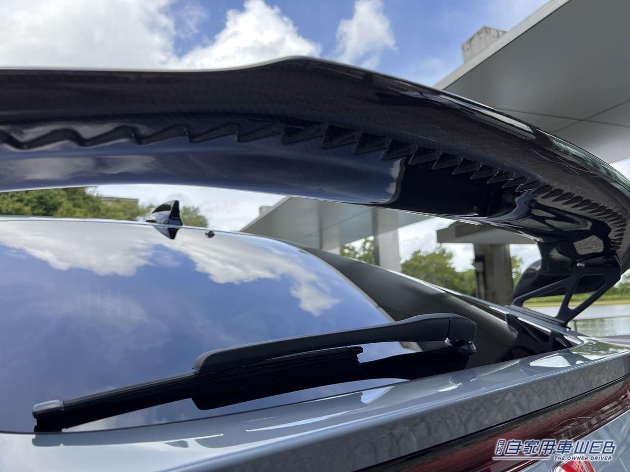 |ホンダアクセス、新型「シビック タイプR」用純正アクセサリーを発売。ハンドメイドリアルカーボン採用アイテムに注目