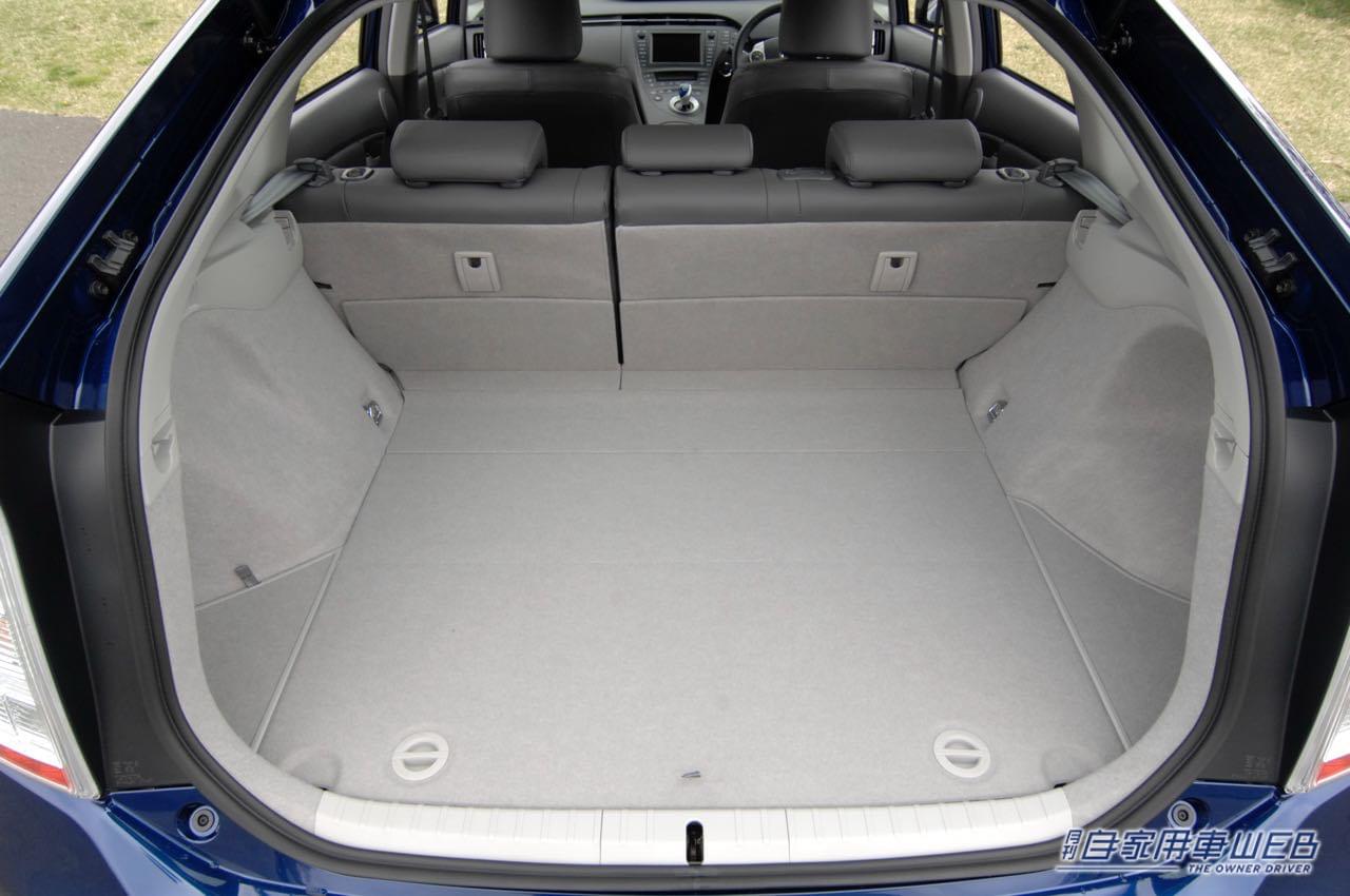 |トヨタ プリウス(3代目)・プリウスの名を不動のものとしたベストセラーハイブリッド【国産車カタログ】