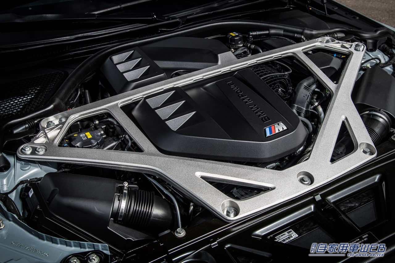 |約100kgの軽量化、40馬力の出力向上した究極のBMW Mモデル「BMW M4 CSL」の注文受付開始。日本向けは25台限定