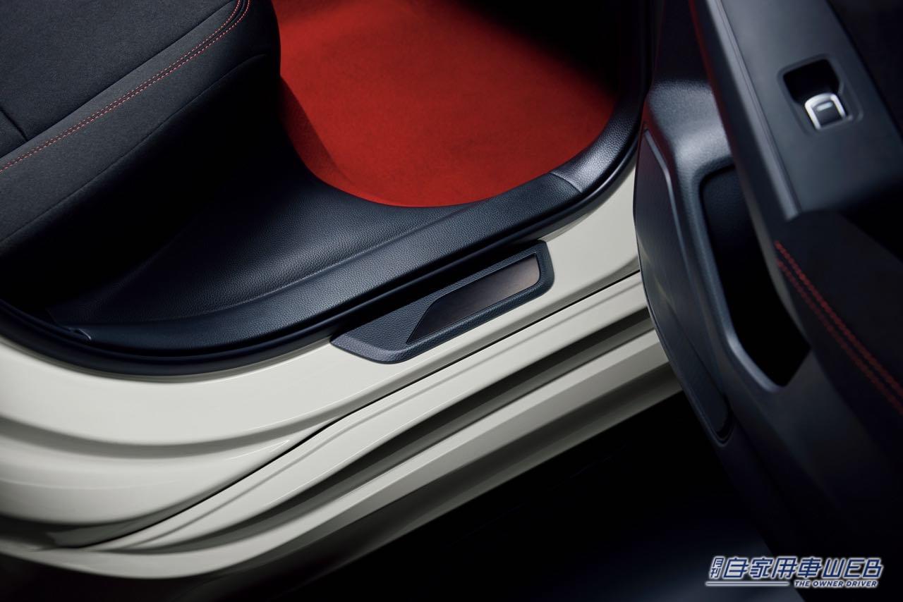 |ホンダアクセス、新型「シビック タイプR」用純正アクセサリーを発売。ハンドメイドリアルカーボン採用アイテムに注目