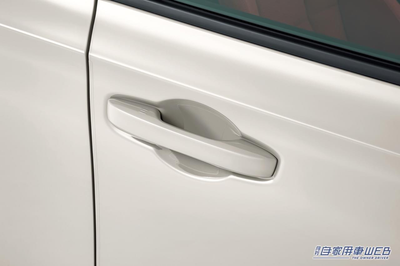 |ホンダアクセス、新型「シビック タイプR」用純正アクセサリーを発売。ハンドメイドリアルカーボン採用アイテムに注目