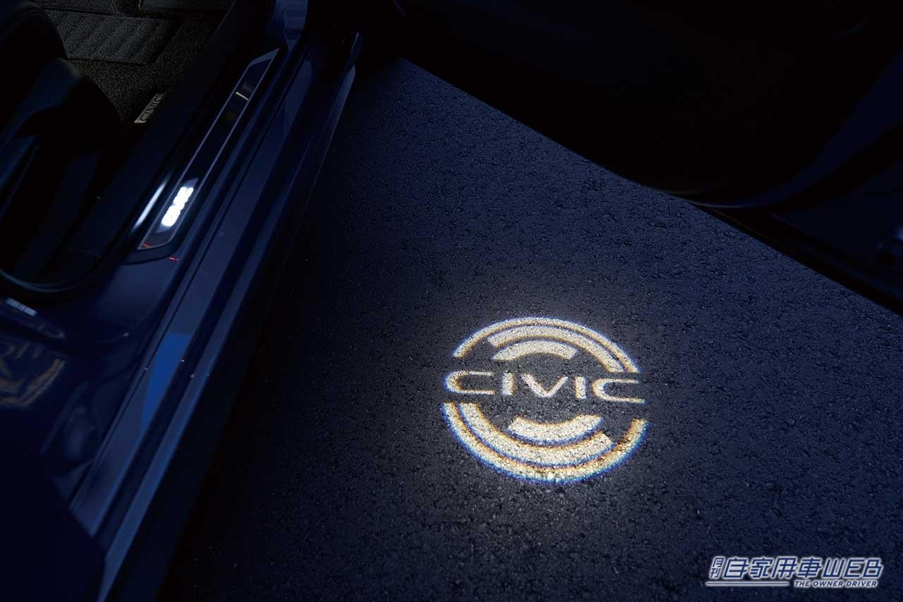 |洗練されたスポーティなシルエットが胸熱、ホンダ「シビックe:HEV」を純正アクセサリーでグレードアップ