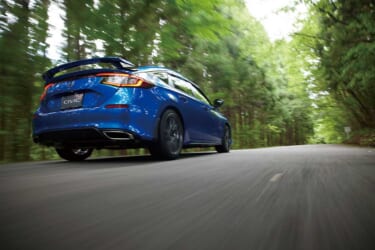 洗練されたスポーティなシルエットが胸熱、ホンダ「シビックe:HEV」を純正アクセサリーでグレードアップ