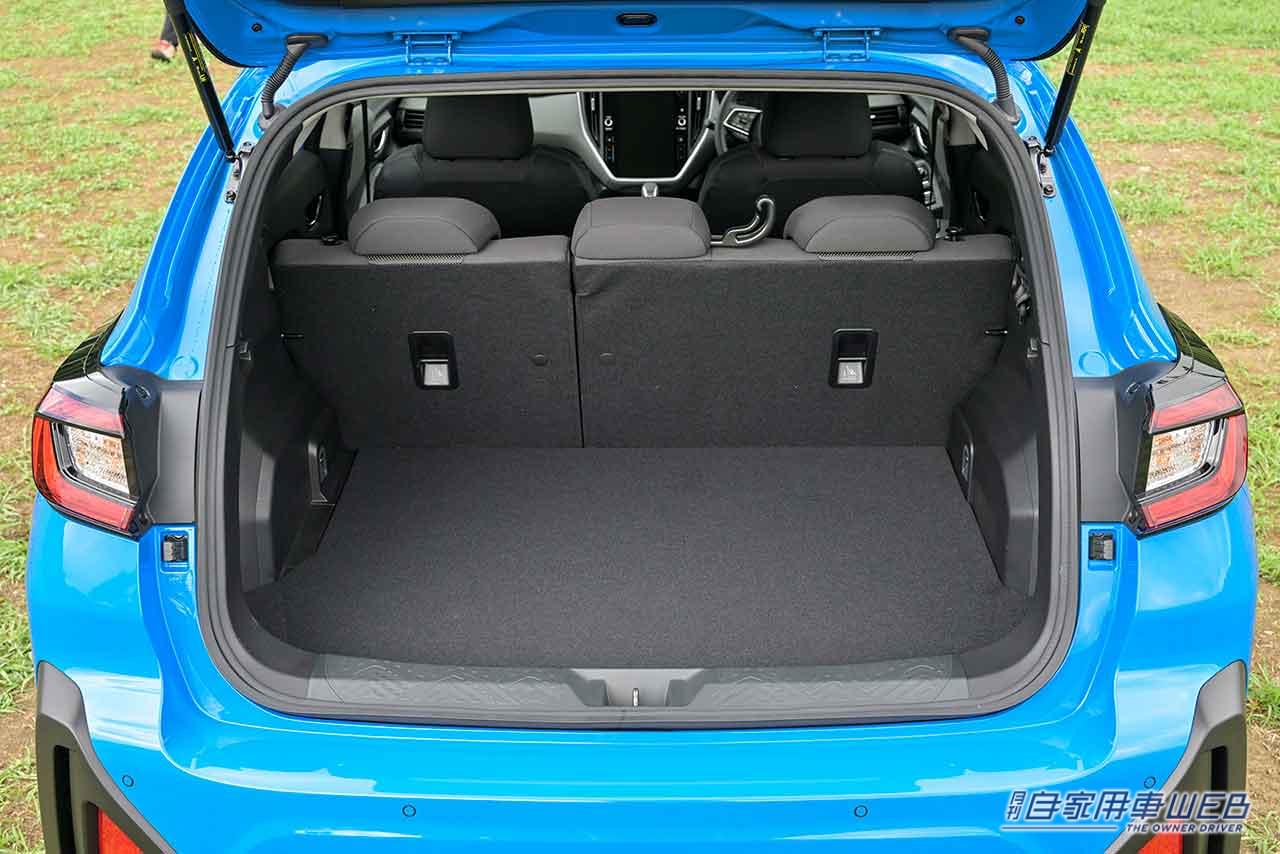 |新世代アイサイトに、日本仕様では初となる広角単眼カメラ搭載! SUBARU新型「CROSSTREK」 が世界初公開