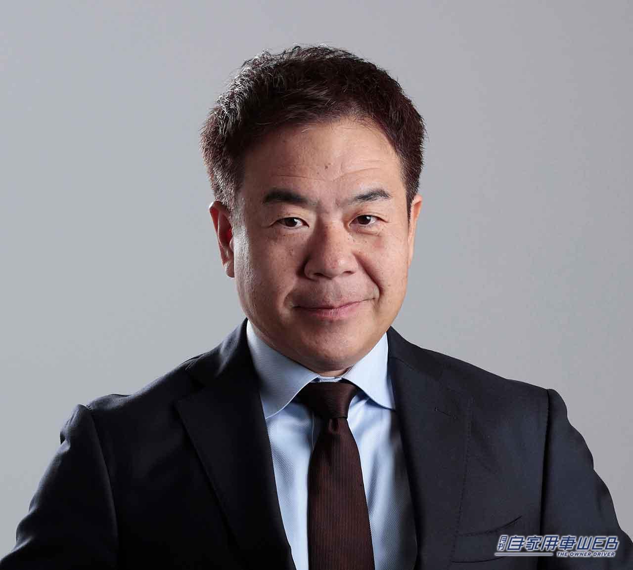 自動車ジャーナリスト岡崎五朗氏|新しいクラウンに出会い、体験する、期間限定ポップアップギャラリー『DISCOVER YOUR CROWN. THE ROAD SHOW. 』3ヶ所の蔦屋書店で開催