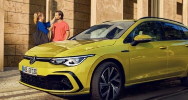 最新世代のディーゼルエンジンを追加! フォルクスワーゲンが新型「Golf Variant TDI」を発表、積載量&燃費向上でロングドライブに最適な1台に