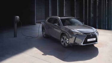 航続距離は従来モデルより40%向上し450kmに! LEXUSのバッテリーBEV「UX300e」が更に進化