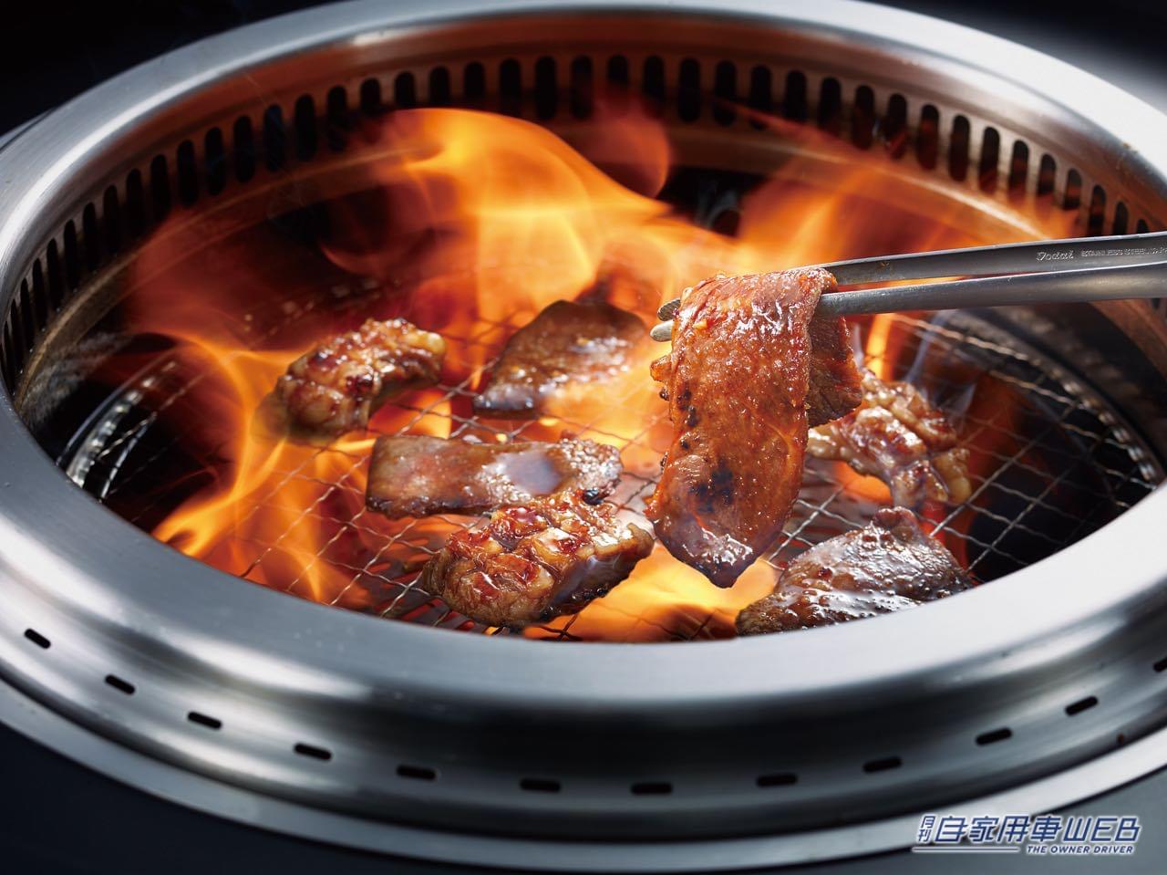 |幹線道路沿いに店舗が多く、車ユーザーには立ち寄りやすい人気焼肉店『焼肉きんぐ』が、超ウマそうな東西エリアの四大名物企画を実施!