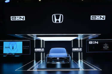 金属感が際立つ未来スタイル! 新型EVのコンセプトモデル「e:N2 Concept」を世界初公開