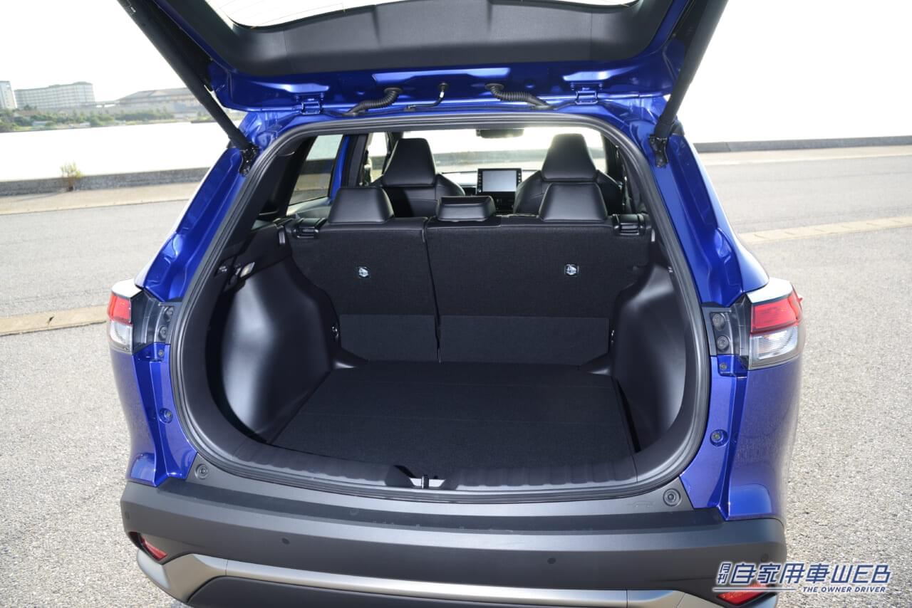 |2022注目モデル比較 【コンパクトSUV編】ヴェゼルVSカローラクロス