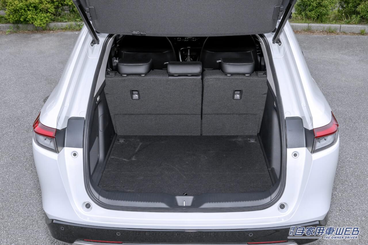 |2022注目モデル比較 【コンパクトSUV編】ヴェゼルVSカローラクロス