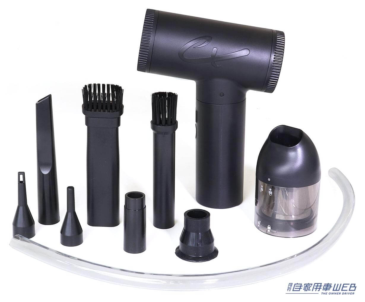 |車内清掃に便利な、超強力ハンディクリーナーが登場! 豊富なアタッチメントで使い方は10通り