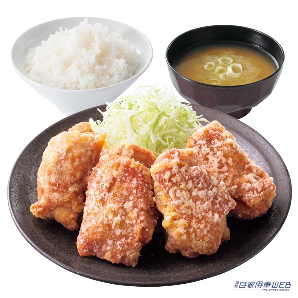 |デカ盛りファン必食!  からあげ&濃厚背脂という背徳感がたまらない『にんにくからあげ』が、からあげ定食専門店「からやま」に新登場!