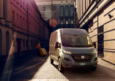 キャンピングカーのベース車両にもってこい! フィアットからロゴがオシャレな新型FIAT PROFESSIONAL DUCATOが発売