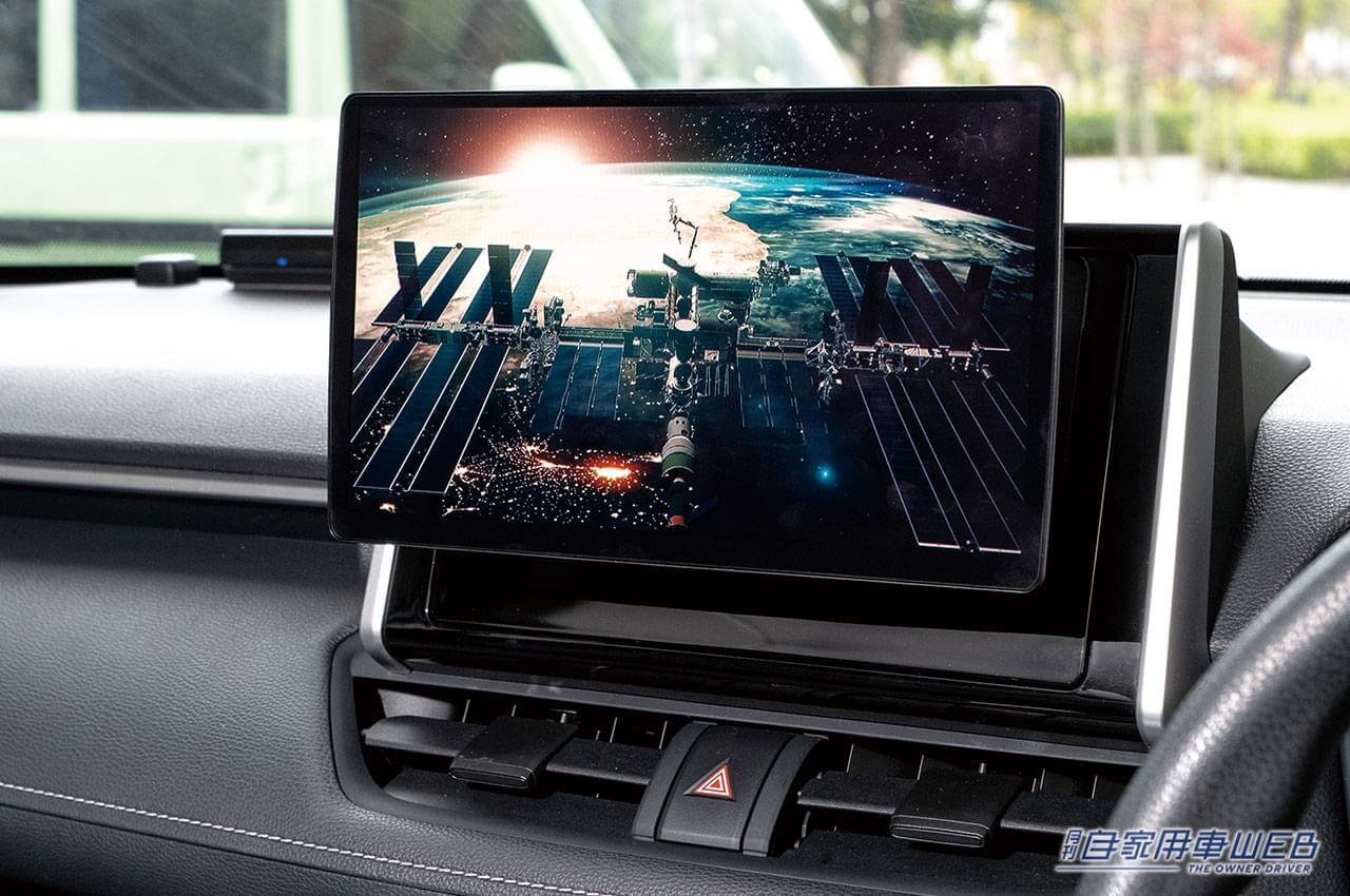 |適合車種はなんと490種オーバー!高画質大画面で好みのコンテンツをリモート視聴できるレコーダーリングが凄い!【Panasonic Strada】