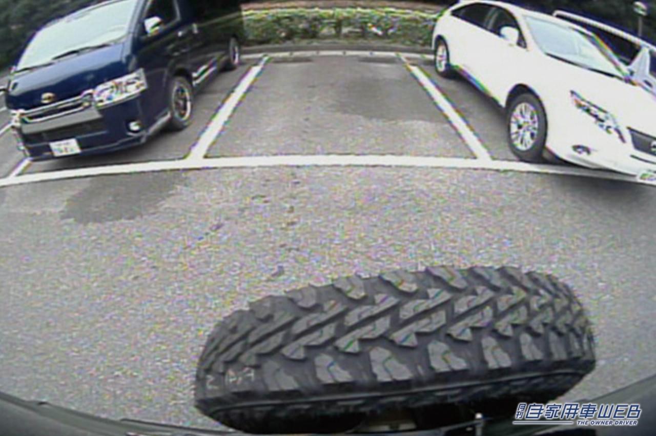 |スタイリッシュな外観&後方視界も抜群!車種専用設計だから安心のハイマウントリアカメラキット【データシステム】