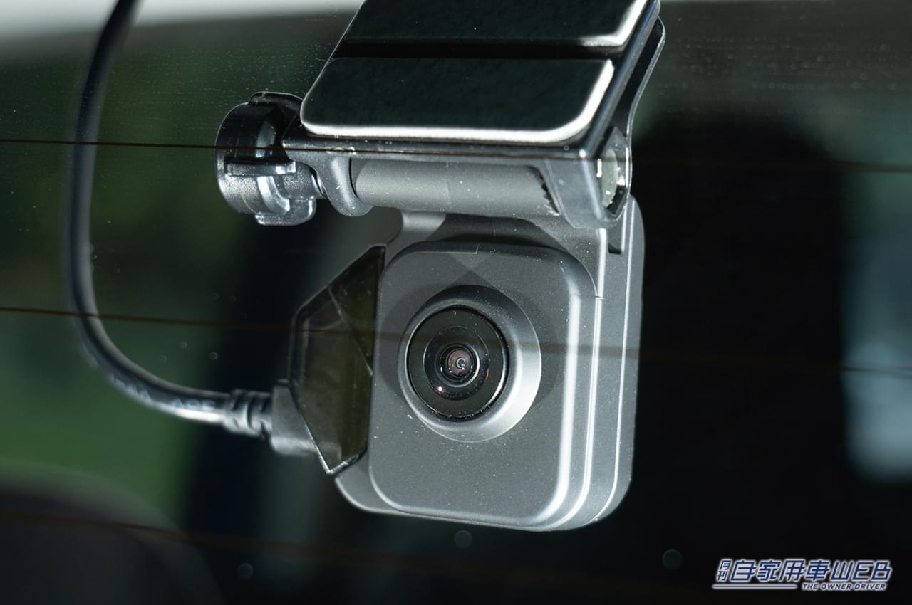 |人気ジャンル別”ドライブレコーダーレビュー”、フロント、リヤ、360°の3つの映像を記録【d’Action 360D DC3600R】