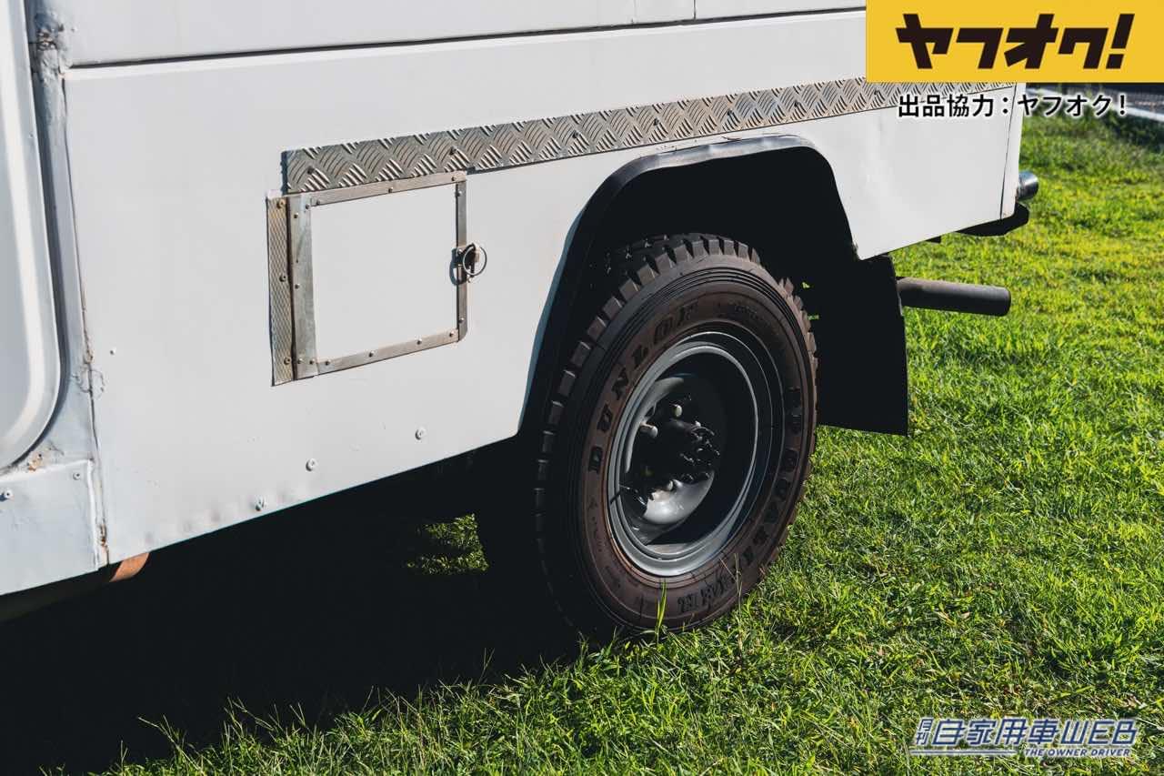 |日本未発売のランドクルーザー40系がヤフオクに!LOT No.5「1984 Toyota Land Cruiser Troop Carrier 47」