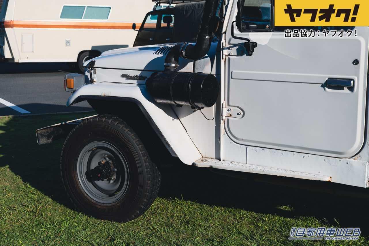 |日本未発売のランドクルーザー40系がヤフオクに!LOT No.5「1984 Toyota Land Cruiser Troop Carrier 47」