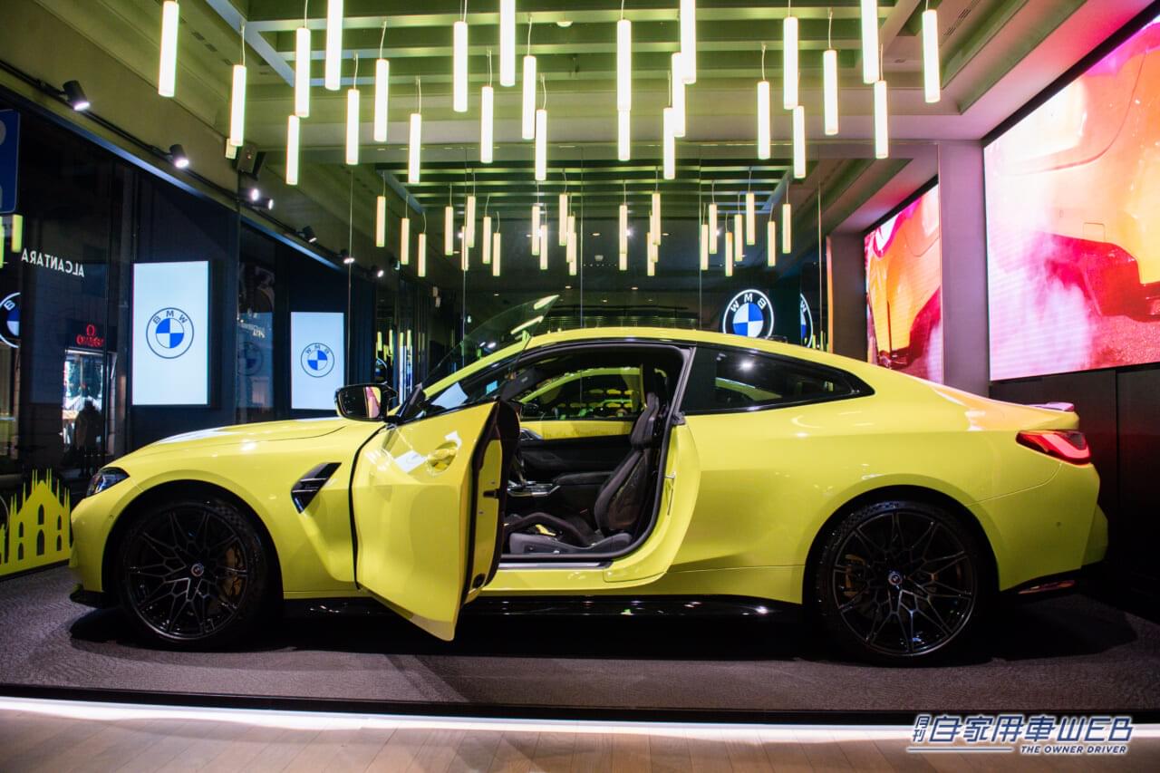 |BMWイタリアとアルカンターラ社が、一台限定の特別仕様車「BMW M4 Competition」を発表