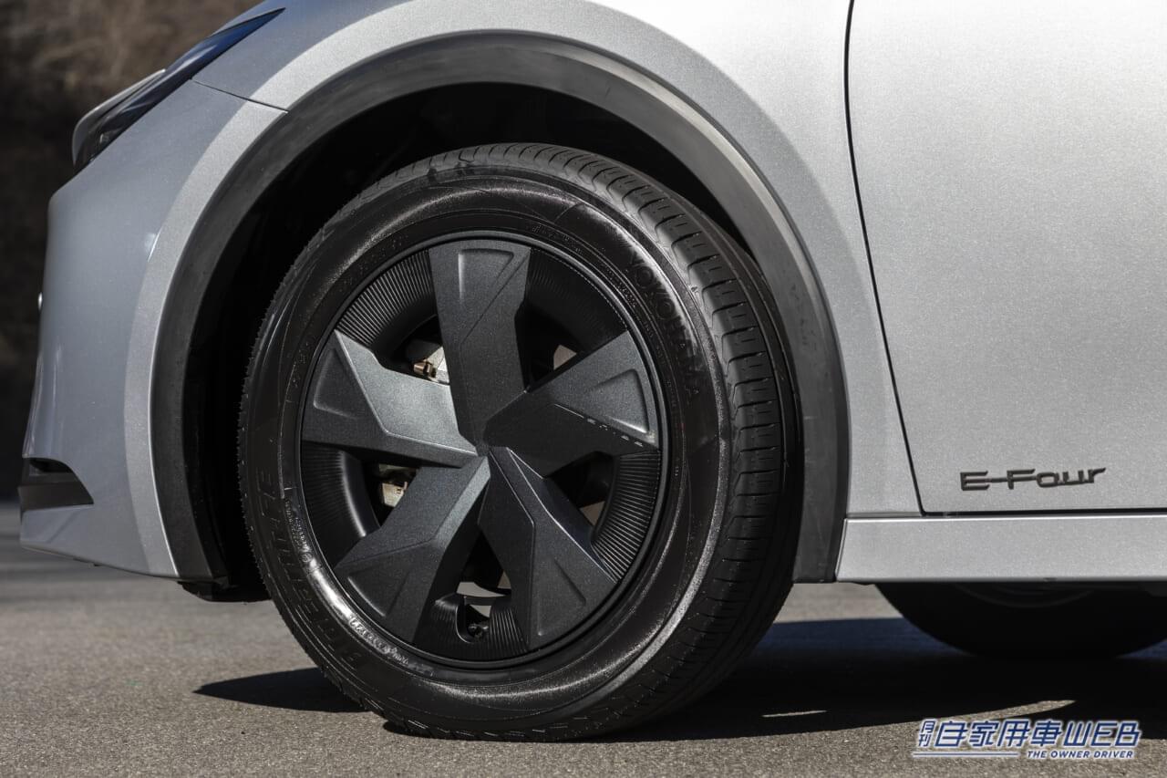 |トヨタ新型プリウスプロトタイプに緊急試乗。その究極進化はデザインだけじゃなかった!!