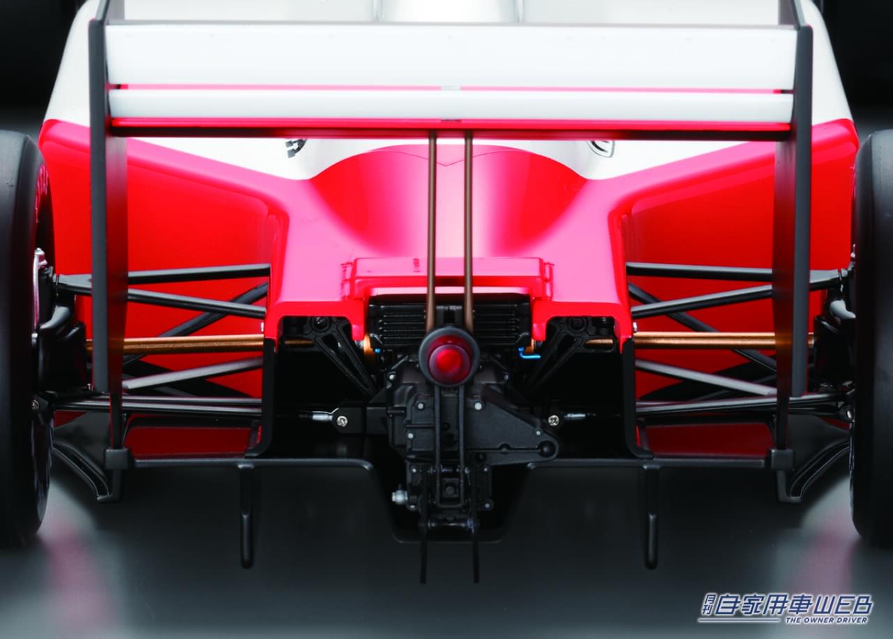 |伝説のF1マシンを1/8スケールで内部まで再現!『マクラーレン ホンダ MP4/4』ウェブ限定発売