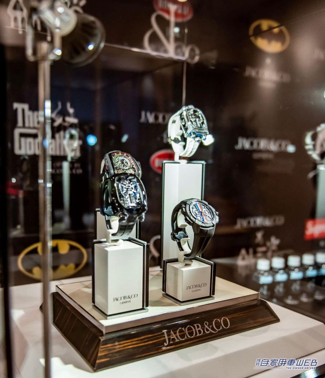 |これが7億円の車だ!ブガッティ「W16ミストラル」が日本初披露!コラボした高級時計2億円も展示!